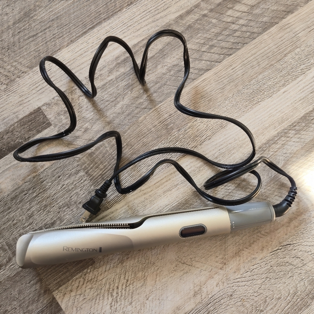 Remington 1" Champagne Pro Ceramic Flat Iron & Curler 2-in-1